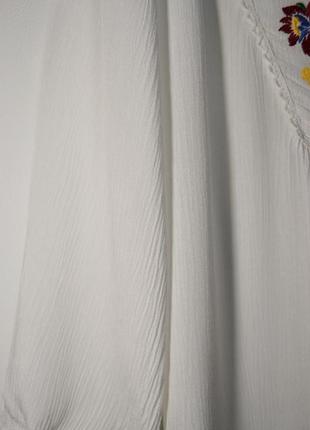 Стильная воздушная белая блуза с вышивкой вискоза4 фото