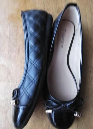 Осенний sale новые нарядные туфли балетки  чёрного цвета 36 р. фирмы taccardi2 фото