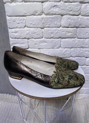 Красивые кожаные туфли с имитацией чешуи libra shoes, 42р длина 28 см4 фото