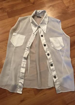 Белая шифоновая прозрачная блузка с карманами и воротником