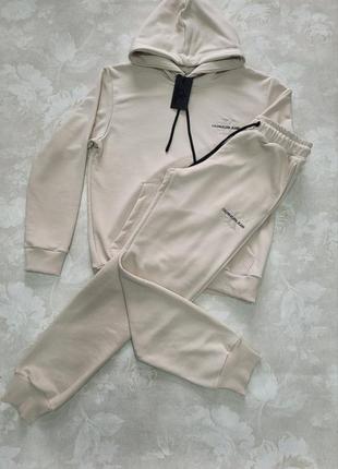 Спортивные костюмы италия calvin  klein коттон
