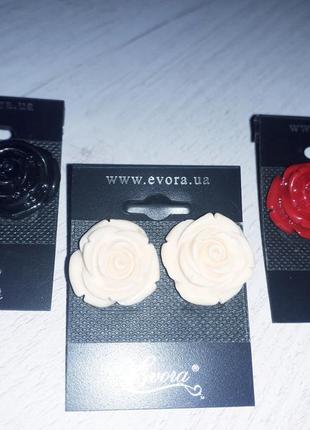 Набір: сережки "троянда" з акрилу2 фото