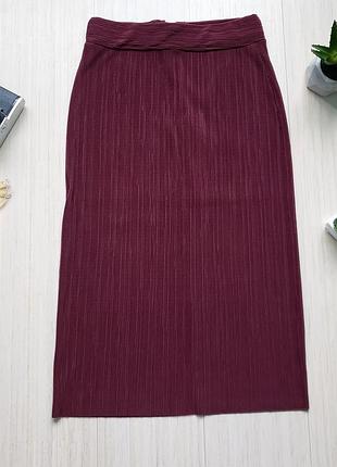 Стильна бордова спідниця від zara в рубчик