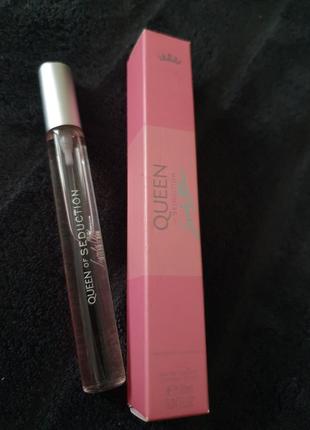 Queen of seduction lively muse антонио бандерас