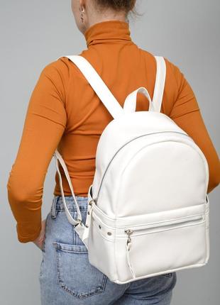Рюкзак белый кожаный эко стильный заклепки городской вместительный1 фото