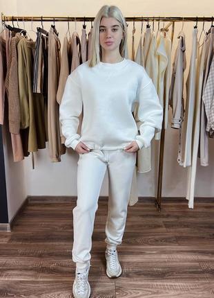 Штани-джогери білого кольору