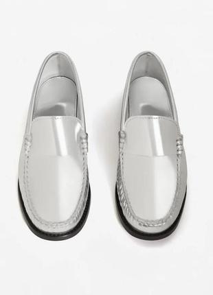 Кожаные серебряные туфли лоферы mango - 37, 38, 402 фото