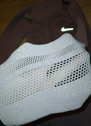 Толстовка nike w nk run dvn top eng knit

спортивная кофта для бега лонгслив10 фото