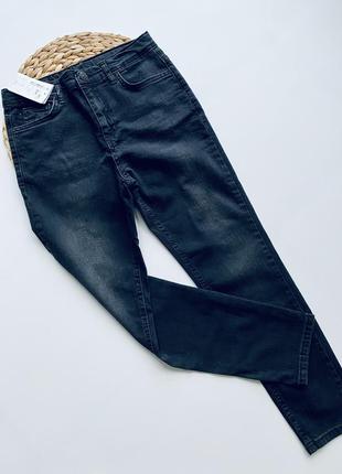 Джинсы слим