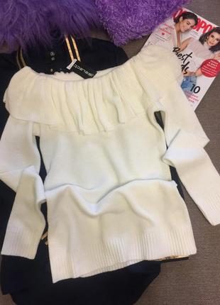 Свитер на плечики с воланом !