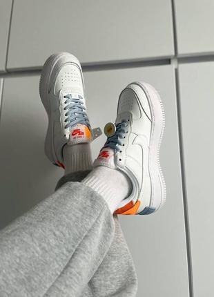 Женские кожаные кроссовки nike air force 1 shadow "white/orange#найк3 фото