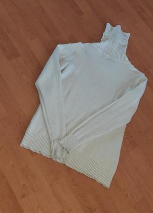 Білий теплий светр водолазка 42-443 фото