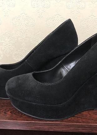 Натуральні замшеві туфлі відомої марки asos 36 розмір замшевые туфли