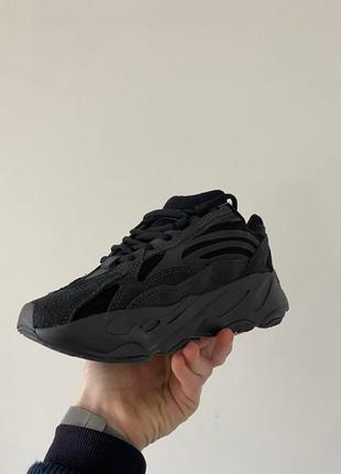 Кроссовки adidas yeezy boost 700 v2 black5 фото