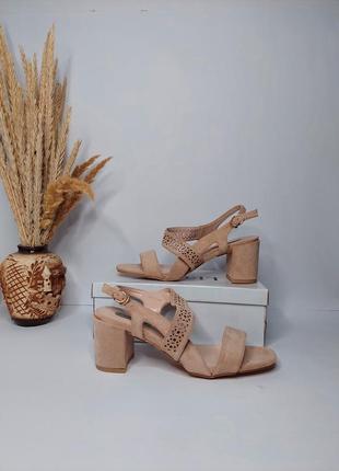 Босоножки женские 35-40