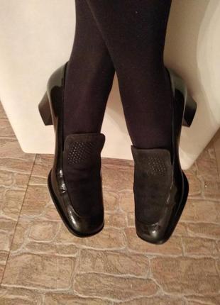 Туфлі лакові з замшевими вставками від brunella італія3 фото