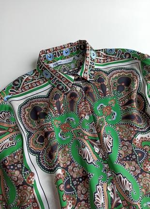 Стильна блуза zara трендовий принт з атласної тканини6 фото