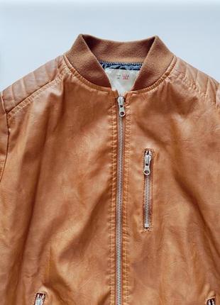 Брендова гірчична курточка артикул: 139292 фото