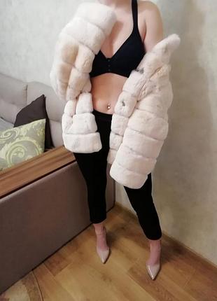 Шикарная шиншиловая шуба