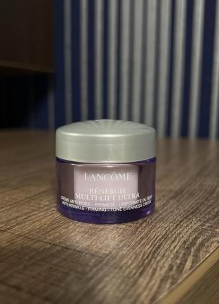 Продам набір lancome. сиворотка advanced genifique light pearl + сиворотка genifique + крем lancome renergie multi-lift ultra cream spf202 фото