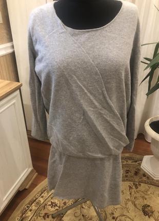 Теплое с судьбой шерсти шикарное платье р.56