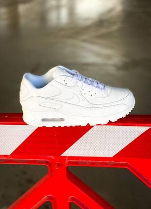 Кросівки nike air max 90 leather "all white"4 фото