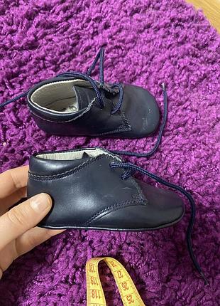 Топики ботинки тапки 19