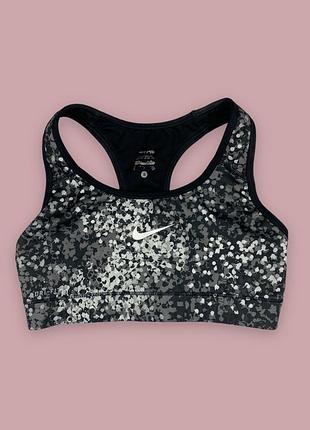 Спортивный топ от nike