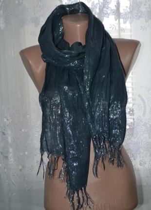 Красивый шарфик с блестящей нитью под серебро от dorothy perkins,1 фото