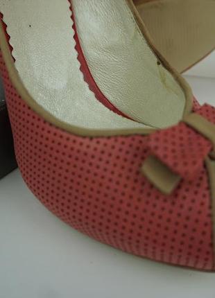 Бежевые  туфли  натуральна кожа  на каблуке fabio fabrizi3 фото