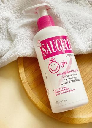 Saugella girl 200 ml щоденний гель для інтимної гігієни для дівчаток від 3-х років1 фото
