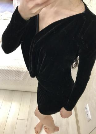 Чорне оксамитове плаття4 фото
