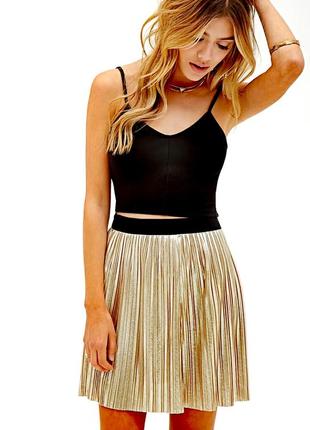 Яркая золотая бронзовая короткая мини плиссерованная юька плиссе forever 21