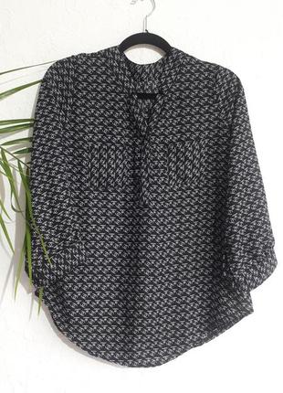 Ідеально нова блуза, класична блуза, цікавий принт, стильний фасон