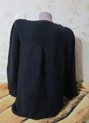 Модный свитер-туника с накладными карманами2 фото