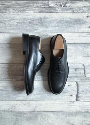 Итальянские черные кожаные туфли jerold wilton