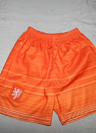 Шорты споривные футбольные на мальчика 7-8 лет