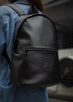 Шкіряний стильний зручний рюкзак чорний жіночий1 фото