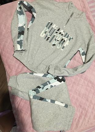 Теплий костюм на 12-13 років