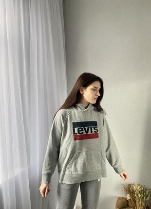 Худи с большим лого логотипом левайс женское плотное худи с капюшоном levi's  — цена 850 грн в каталоге Худи ✓ Купить женские вещи по доступной цене на  Шафе | Украина #112477794