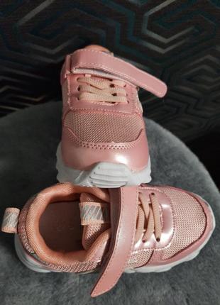 Легкие розовые кроссовки для девочек 24-314 фото