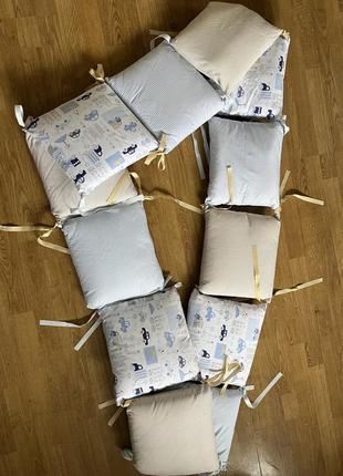 Бортики в кровать