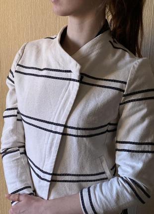 Продам женский пиджак косуху2 фото