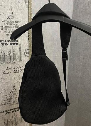 Чорна сумка через плече від бренда river island2 фото