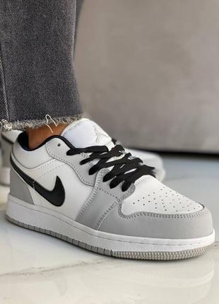 Женские кожаные кроссовки nike air jordan #найк