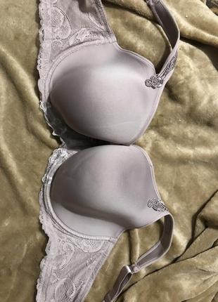 Бюстгалтер