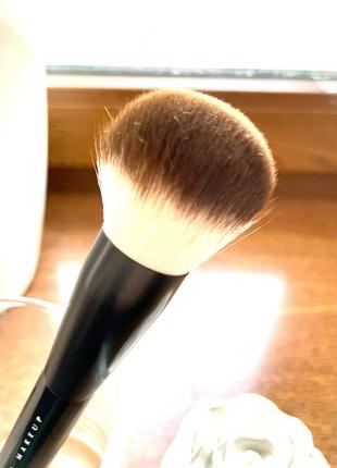 Nyx professional makeup pro brush мультифункциональная кисточка для совершенного вида4 фото