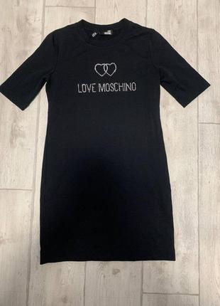 Платье футболка love moschino