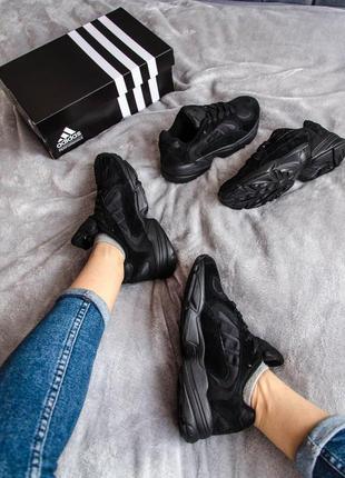 Жіночі кросівки adidas yung 1 black / smb5 фото