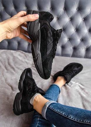 Жіночі кросівки adidas yung 1 black / smb8 фото